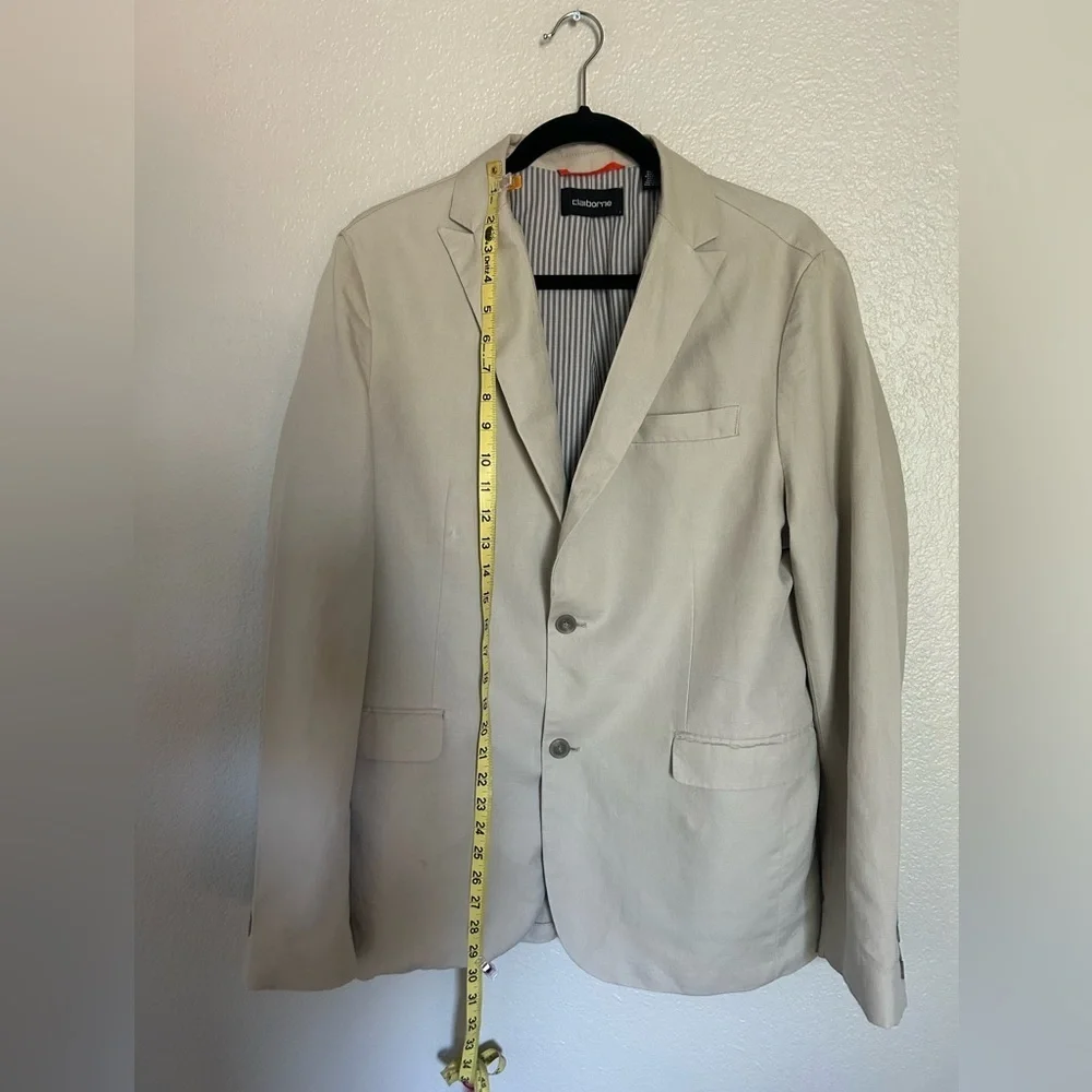 Claiborne Men's Beige Blazer